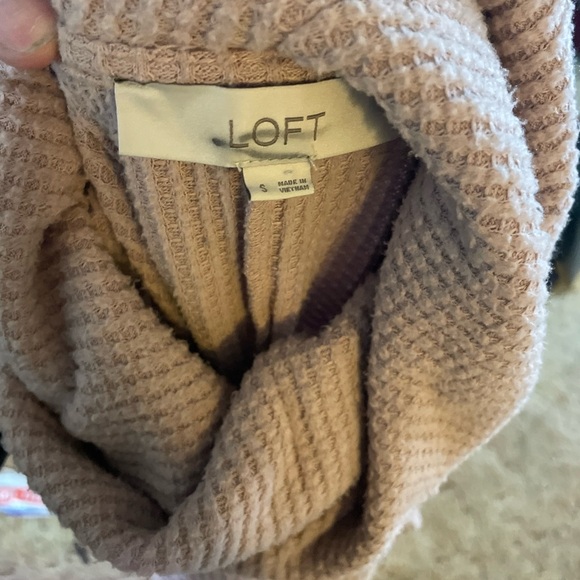Loft Turtleneck waffle knot sweater in Soft Lavender - Picture 5 of 5